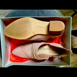 Sole society Nikkie dusty rose suede ankle boots